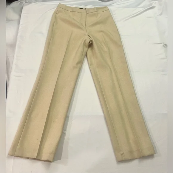 Chic Cream Women's Blazer - Picture 5 of 7